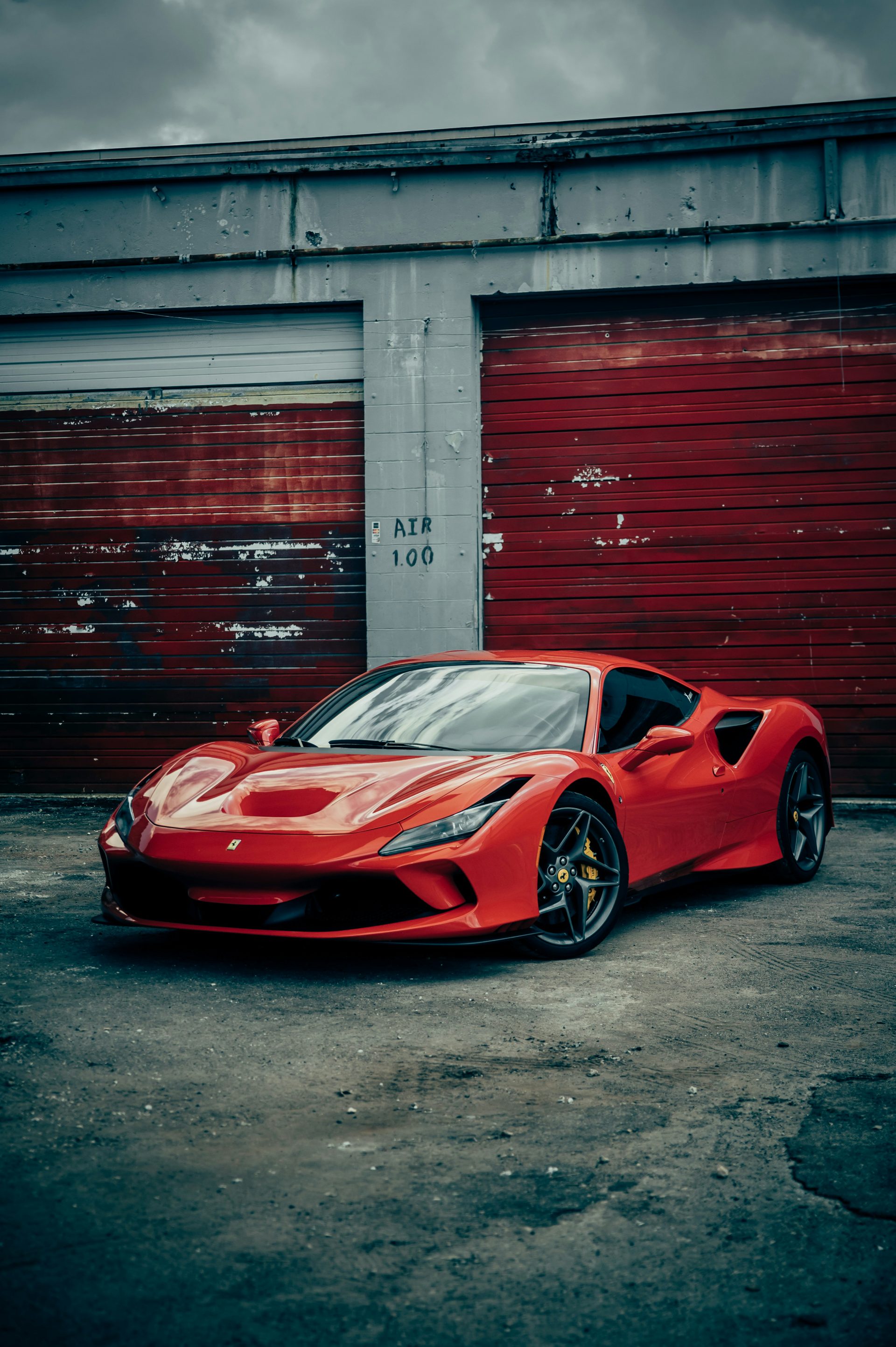 Röd Ferrari — premiumbilar hos 4or Wheel Deal
